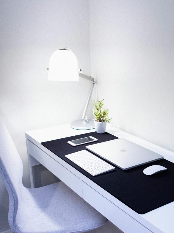 pexels-elvis-1316342-2528116